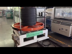 extruder voor het coachen van kunststof voor niet-gebind staalstrengen