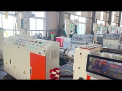 Plastic Pipe Extrusion Machine PE PVC Pipe Extruder Line Voor watervoorziening