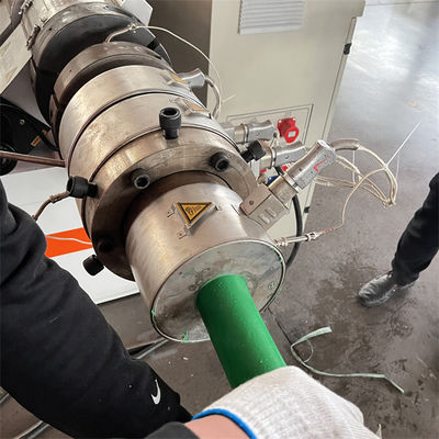 SJSZ65/132 PVC Pipe Molding Machine , Customized Plastic Pipe Threading Machine