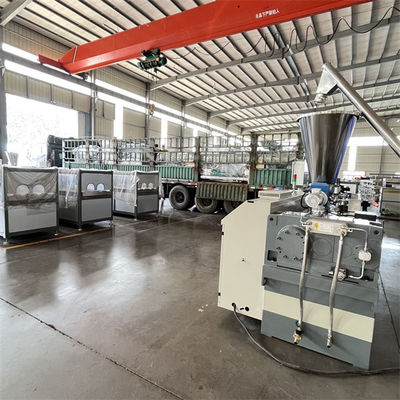 Single Screw Design Pipe Extrusion Machine with Water Cooling 380V/50Hz Power Supply ' Requirements