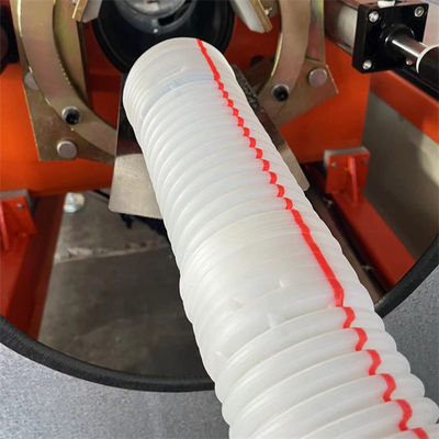 Machine pour tuyau annelé double paroi par extrusion monovis pour la production de tuyaux, gamme de diamètres : 50-160 mm