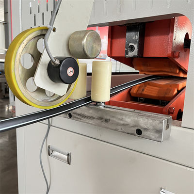 Three Layers PP / PE / PPR / Pex Pipe Making Machine