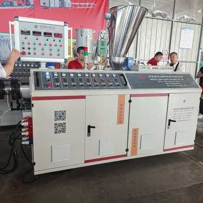 PVC Double-Screw Extrusion Machine Incorporating Delta Inverter Motor Speed Controlling Designed for Polymer Extrusion