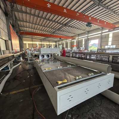 Conical Twin Screw PVC Pipe Extruder with Vacuum Calibration System for Supply and Drainage