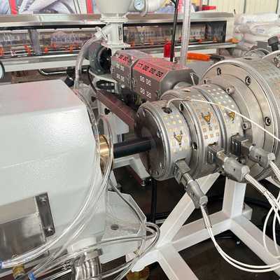 Single Screw Three Layers Extruder PPR PE HDPE Water Supply Pipe Extrusion Production Line